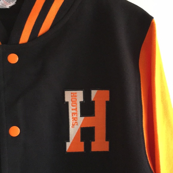 New Unisex Hooters Letterman Button Jacket M L XL - Picture 5 of 6